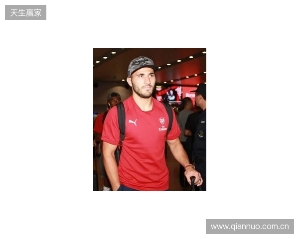 英超官方晒出图片:阿森纳U15全员抵达北京 英超官方晒出图片:阿森纳U15全员抵达北京