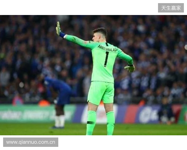 德塞利：切尔西门将达不到水准，应升级这位置&至少得不犯错